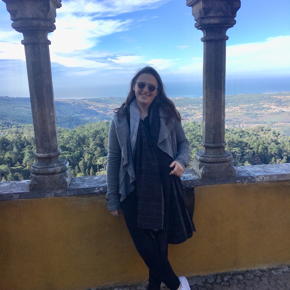 Meet your Posher, Lauren